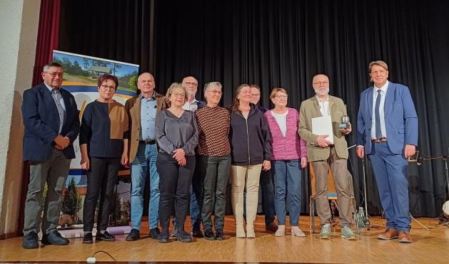 Preisübergabe Ehrenamtspreis an den CulturClub Preisübergabe Ehrenamtspreis an den CulturClub